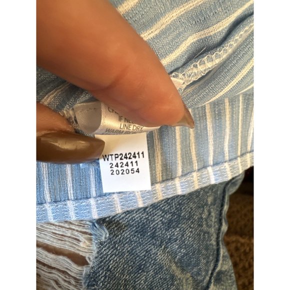 New J.‎ Jill blue/white women's top size large - Picture 7 of 8